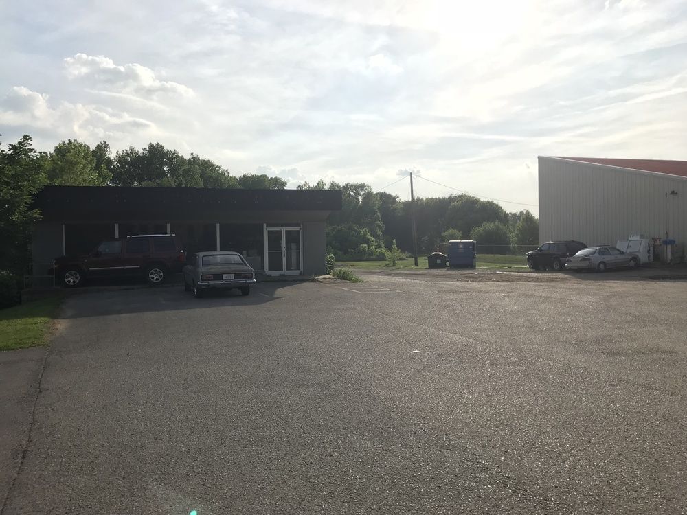 7207 & 7209 Nolensville Rd, Nolensville, TN 37135